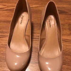 Nude kitten heels